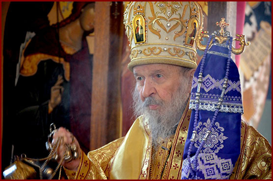 ПОДСЕЋАМО: Зашто се прогони епископ Артемије